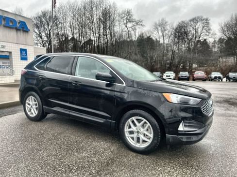 Used 2024 Ford Edge SEL w/ Convenience Package image 11