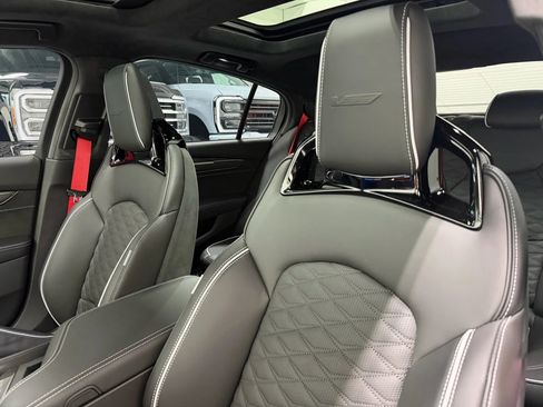 Used 2025 Cadillac CT5 V Blackwing w/ Super Cruise 1 Package image 31