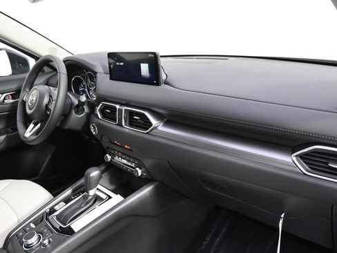 New 2025 MAZDA CX-5 AWD 2.5 S w/ Preferred Package image 15