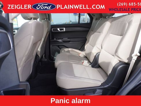 Used 2023 Ford Explorer 4WD image 12