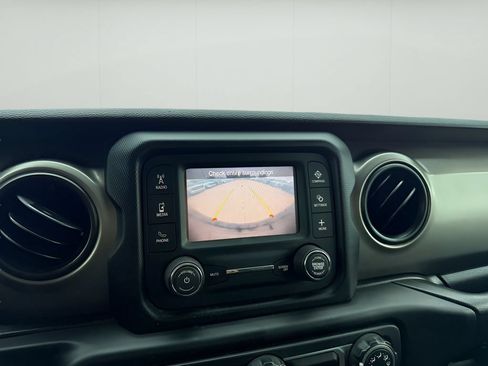 Used 2020 Jeep Wrangler Unlimited Sport AWD/4WD image 11
