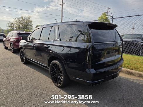 Used 2021 Cadillac Escalade Premium Luxury Platinum AWD/4WD image 4
