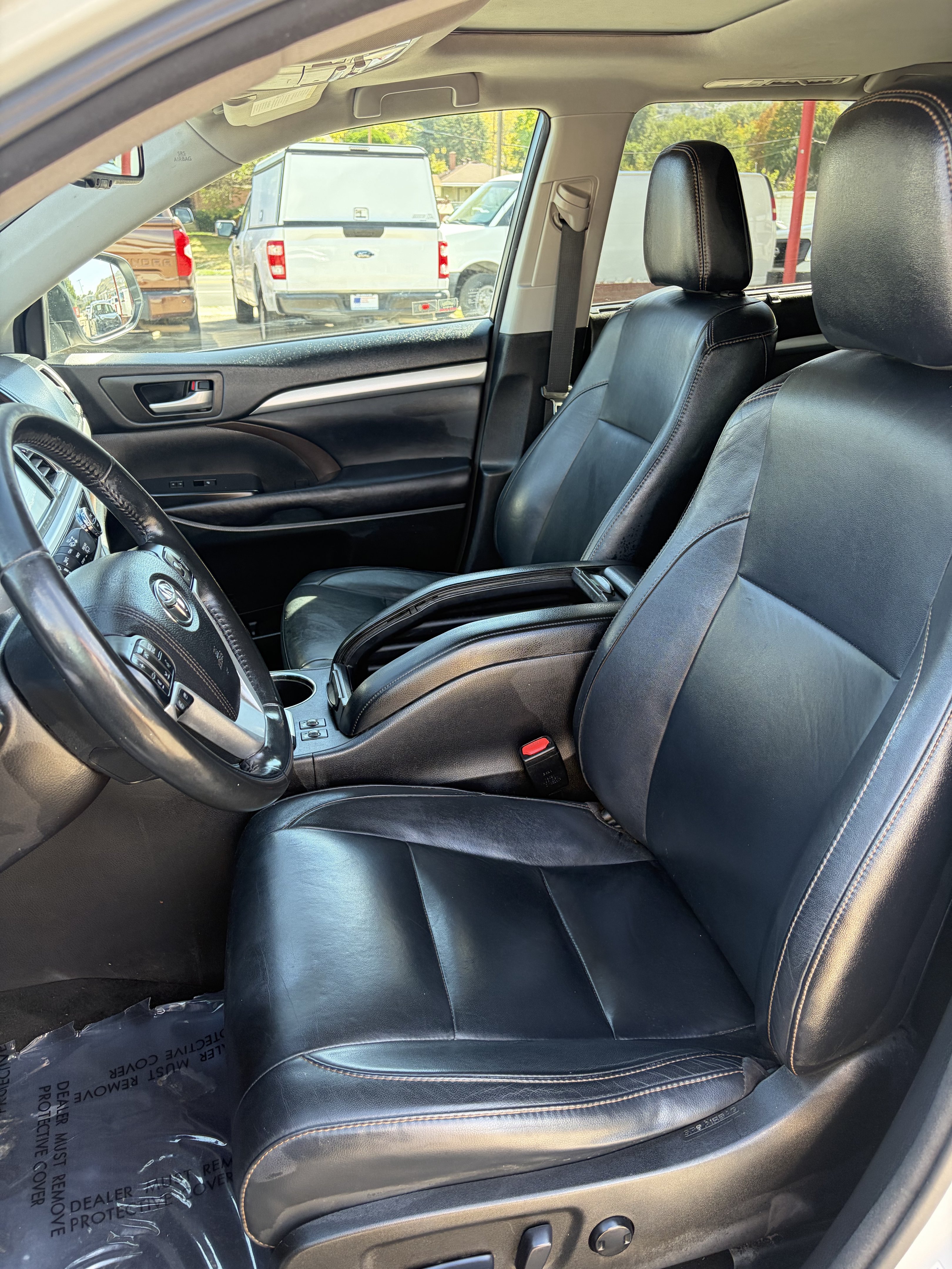 Used 2016 Toyota Highlander XLE w/ Protection Package #3 AWD/4WD image 17