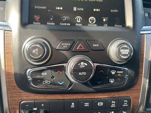 Used 2016 RAM 2500 Laramie image 28