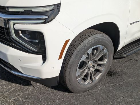 New 2026 Chevrolet Tahoe LS AWD/4WD image 10