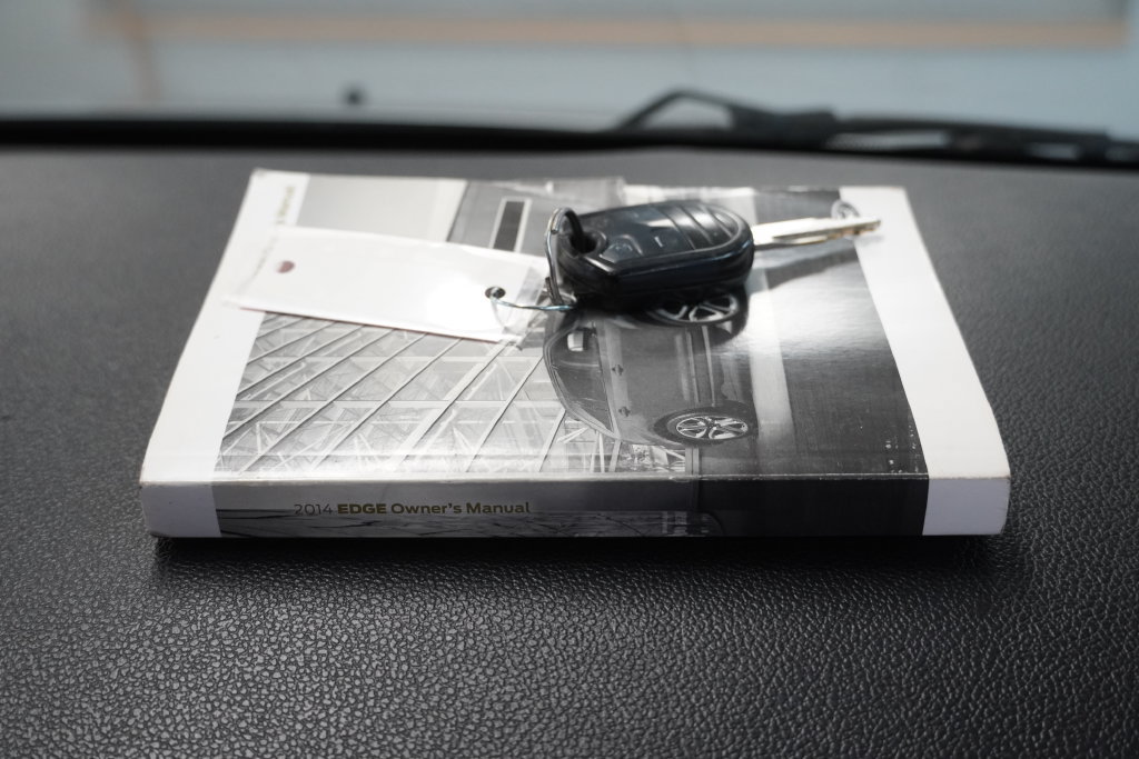 Used 2014 Ford Edge Limited FWD image 38
