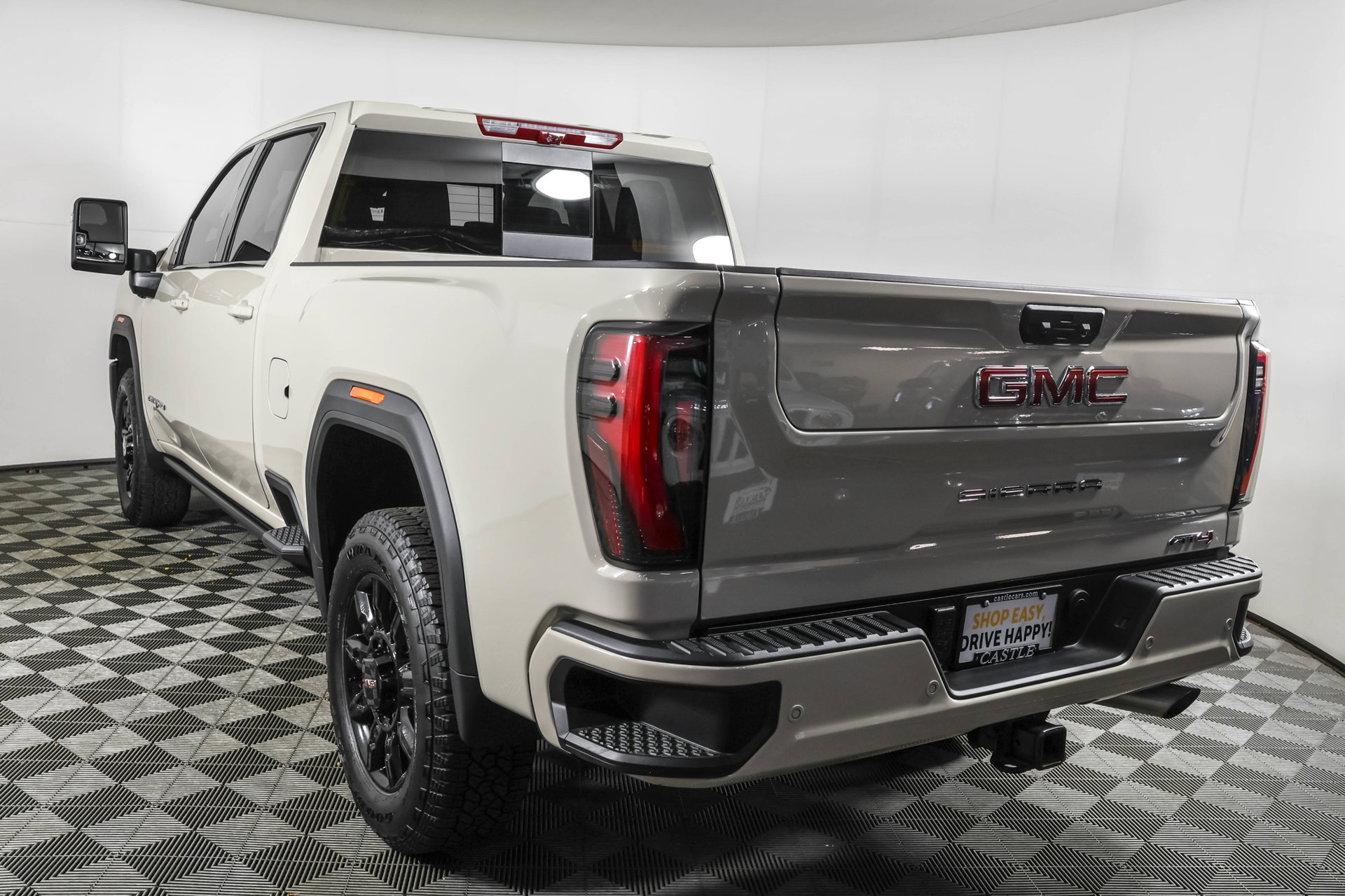 Used 2026 GMC Sierra 2500 AT4 w/ AT4 Premium Plus Package AWD/4WD image 16