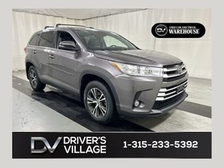 Used 2019 Toyota Highlander Plus AWD/4WD video 1