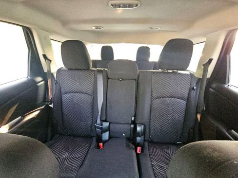 Used 2020 Dodge Journey SE w/ SE Popular Equipment Group image 13