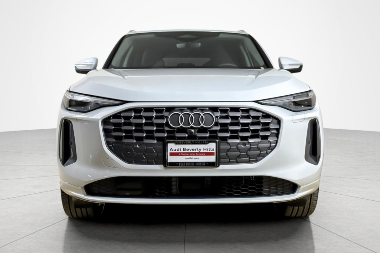 Used 2025 Audi Q5 Premium Plus w/ Premium Plus AWD/4WD image 8