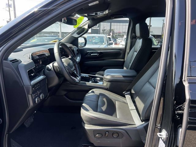 Certified 2026 Chevrolet Suburban RST AWD/4WD image 18