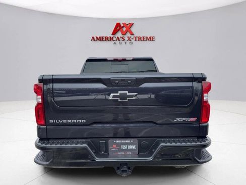 Used 2024 Chevrolet Silverado 1500 ZR2 w/ Technology Package image 4