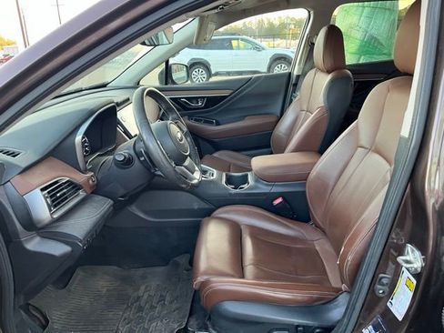 Used 2021 Subaru Outback Touring XT image 5