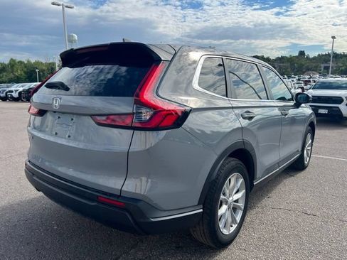 Used 2025 Honda CR-V EX-L image 6