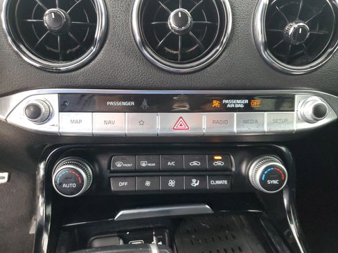 Used 2022 Kia Stinger GT-Line image 20