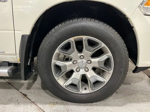 Used 2017 RAM 1500 Limited image 15