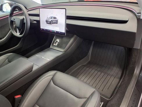 Used 2025 Tesla Model 3 Long Range RWD image 9