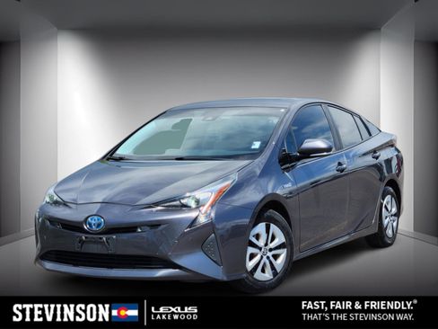 Used 2018 Toyota Prius Three w/ Advanced Technology Package FWD image 1