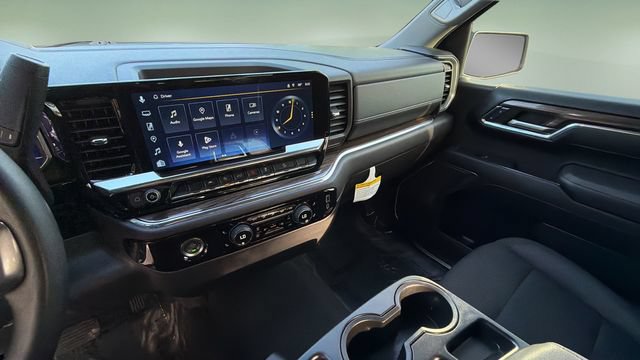 Used 2024 Chevrolet Silverado 1500 RST w/ Z71 Off-Road Package AWD/4WD image 24