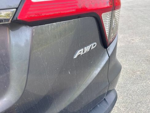 Used 2019 Honda HR-V EX image 8