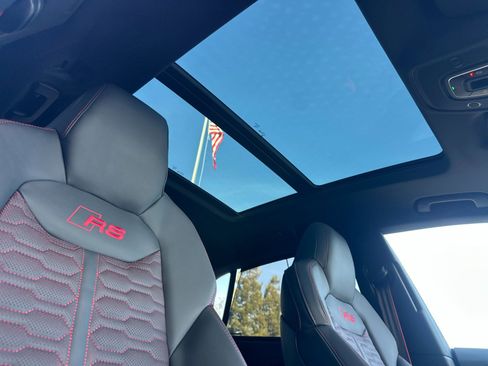 Used 2026 Audi RS Q8 performance image 19