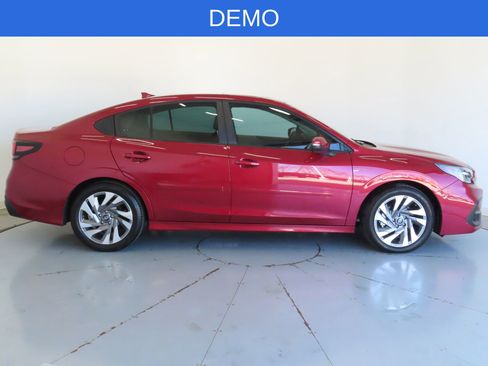 Used 2025 Subaru Legacy Limited AWD/4WD image 2
