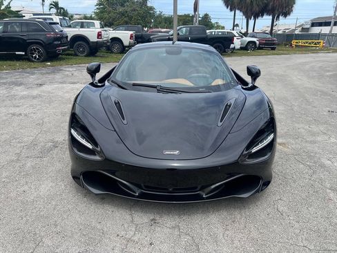 Used 2019 McLaren 720S Base 2dr Convertible image 4