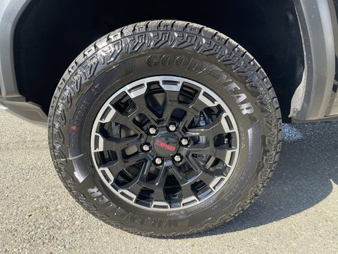 New 2026 GMC Canyon AT4 w/ Technology Plus Package image 69