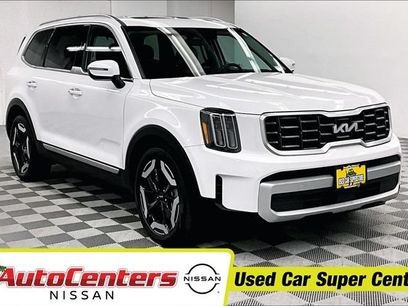Used 2025 Kia Telluride S