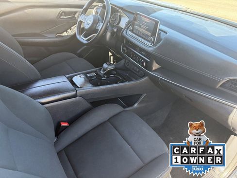 Used 2024 Nissan Rogue S image 13