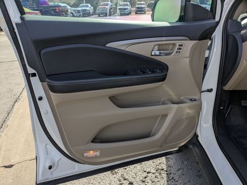 Used 2021 Honda Ridgeline RTL-E image 12