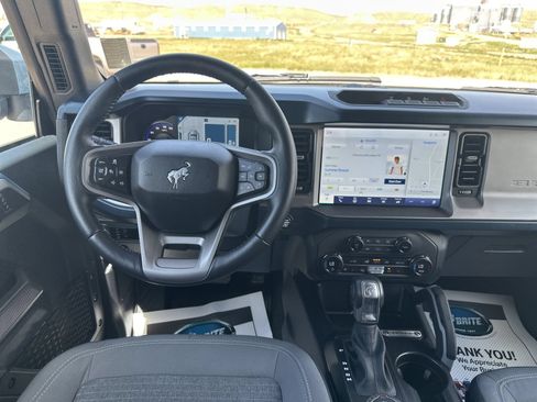 Used 2023 Ford Bronco Outer Banks AWD/4WD image 26