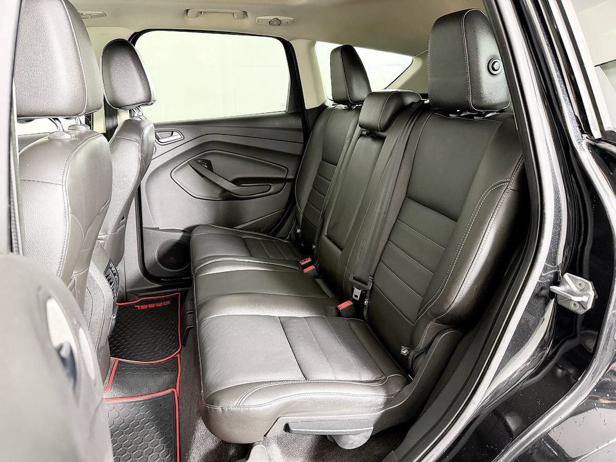Used 2014 Ford Escape Titanium w/ Equipment Group 401A AWD/4WD image 37