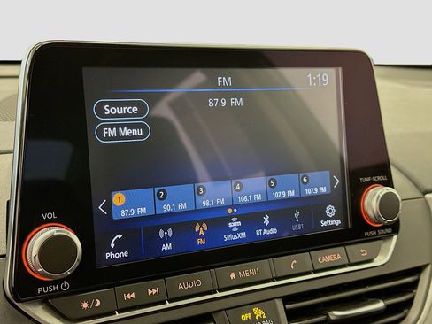 Used 2024 Nissan Altima 2.5 SR image 21