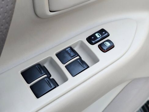 Used 1999 Toyota Land Cruiser image 24