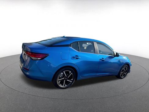 Used 2025 Nissan Sentra SV image 15