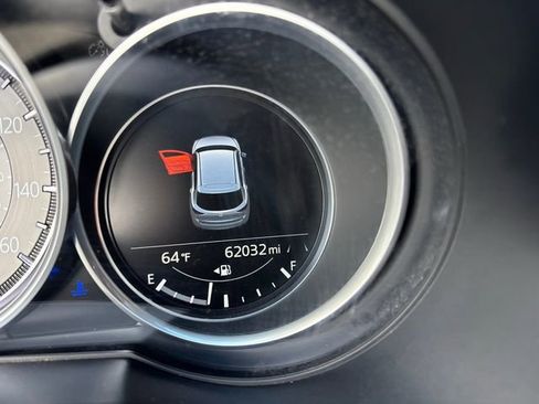 Used 2019 MAZDA CX-5 Touring image 11