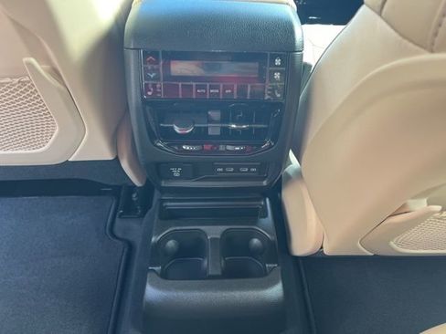 New 2026 Jeep Grand Cherokee L Limited image 21