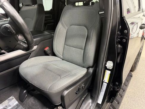 Used 2020 RAM 1500 Big Horn AWD/4WD image 20