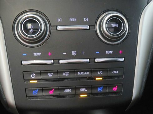 Used 2019 Lincoln MKC Reserve w/ MKC Climate Package image 45