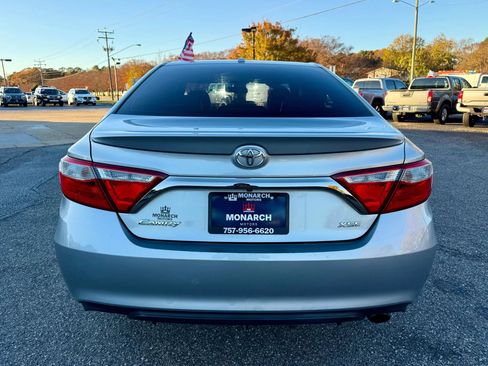 Used 2015 Toyota Camry XSE image 4