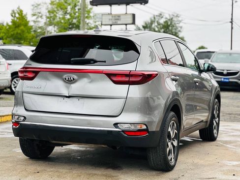 Used 2020 Kia Sportage LX AWD/4WD image 5