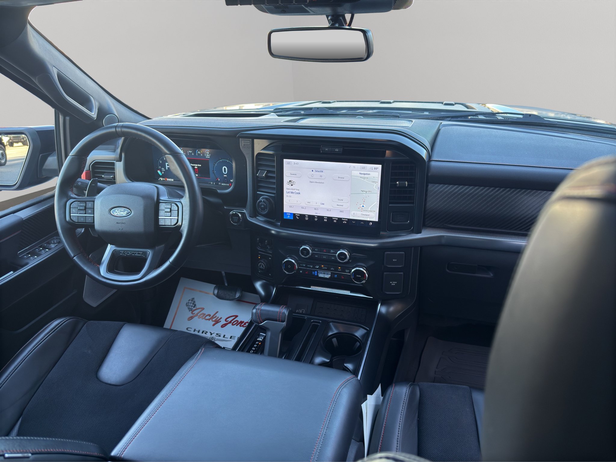 Used 2025 Ford F150 Raptor AWD/4WD image 20