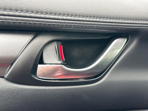 Used 2019 MAZDA CX-5 Touring image 21