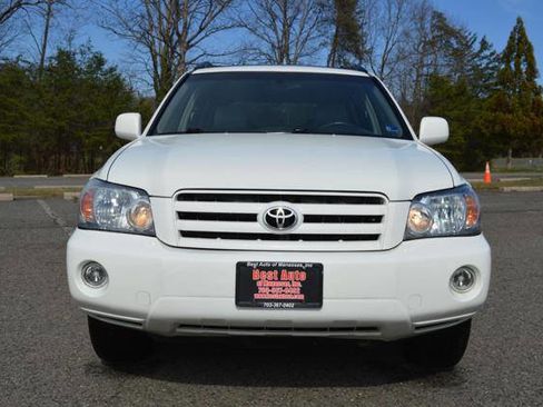 Used 2004 Toyota Highlander Limited AWD/4WD image 2