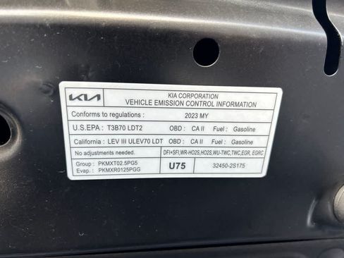 Used 2023 Kia Sportage EX FWD image 7
