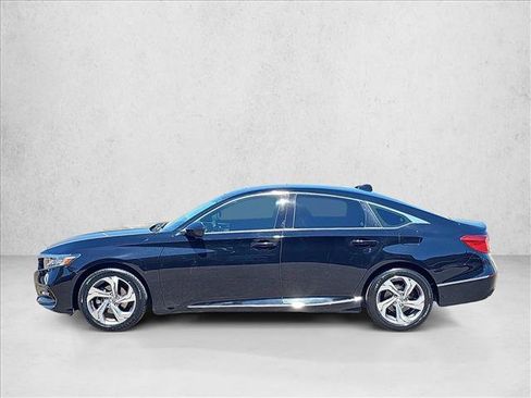 Used 2018 Honda Accord EX image 9