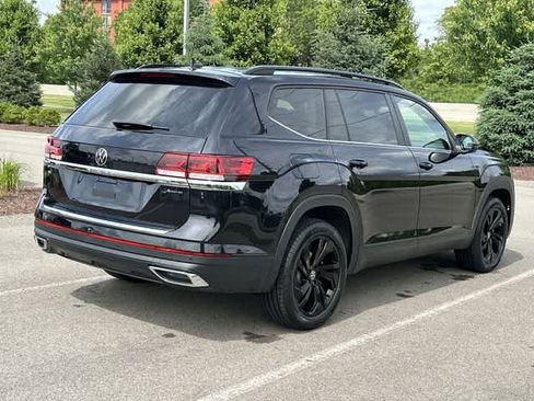 Used 2023 Volkswagen Atlas SE w/ Black Wheel Package AWD/4WD image 31