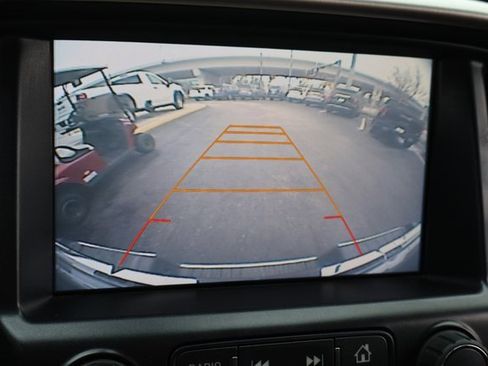 Used 2016 GMC Canyon SLE w/ SLE Convenience Package image 24