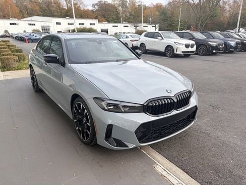 New 2026 BMW 330i xDrive Sedan w/ M Sport Package image 4